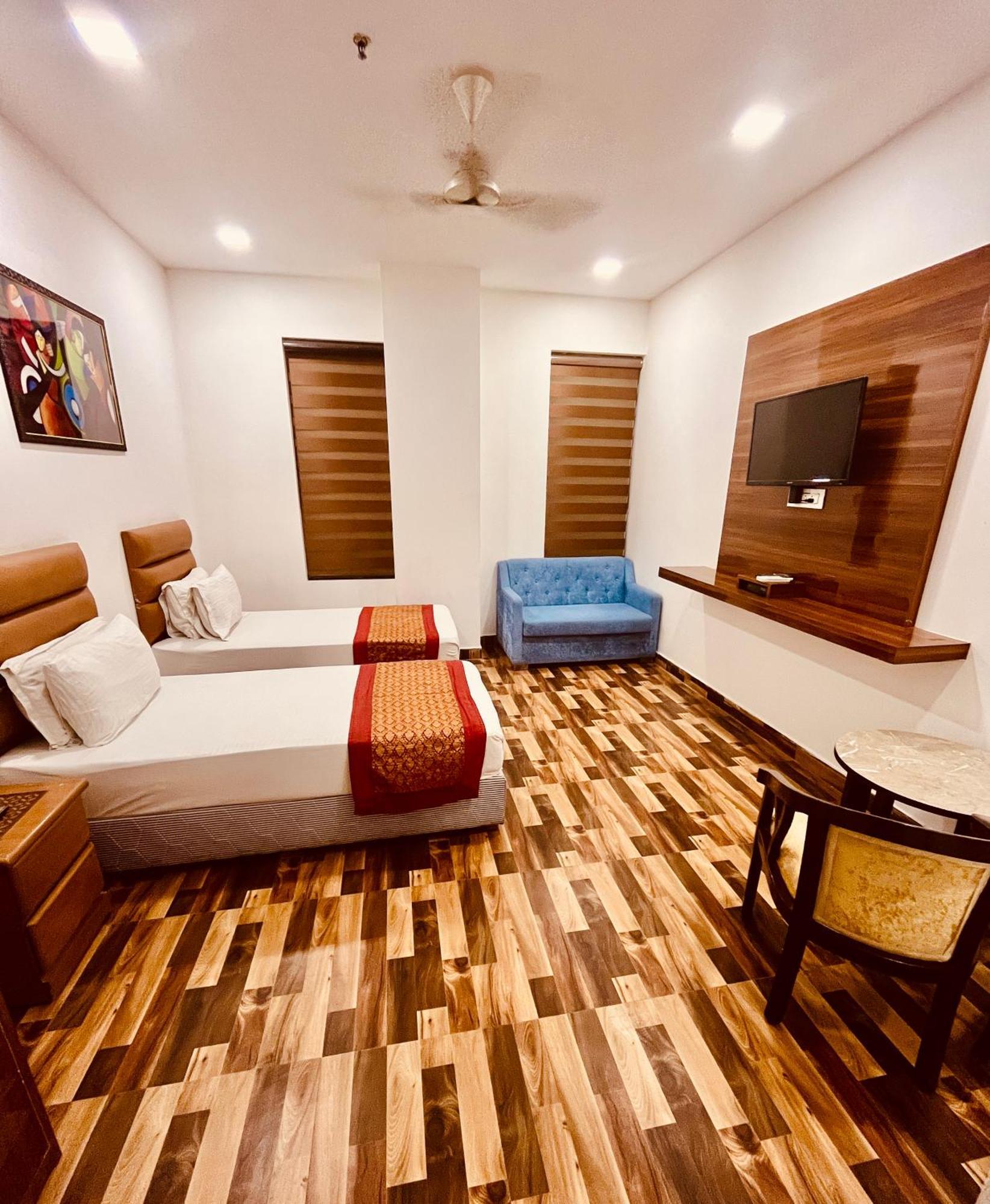 Amora Rooms Dwarka Нью-Делі Екстер'єр фото