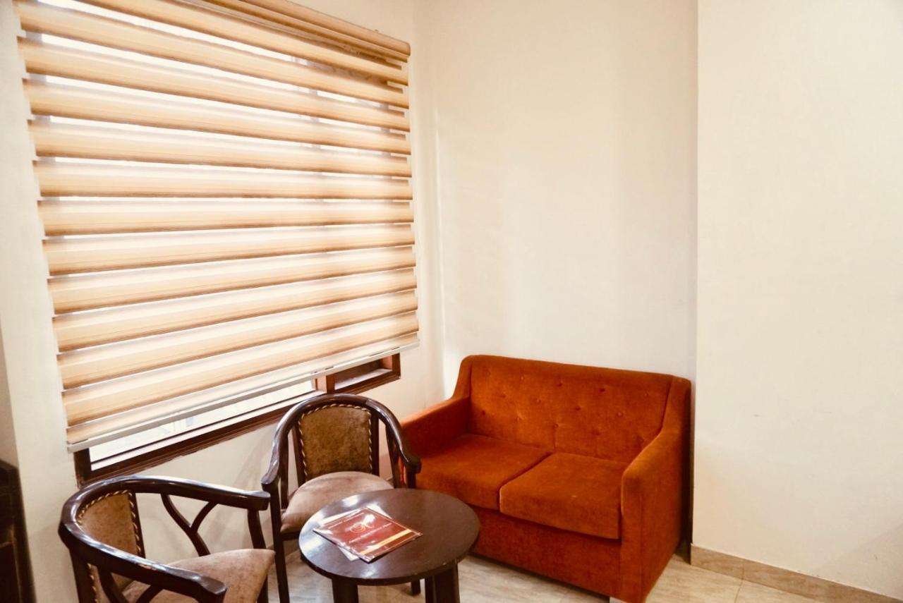 Amora Rooms Dwarka Нью-Делі Екстер'єр фото